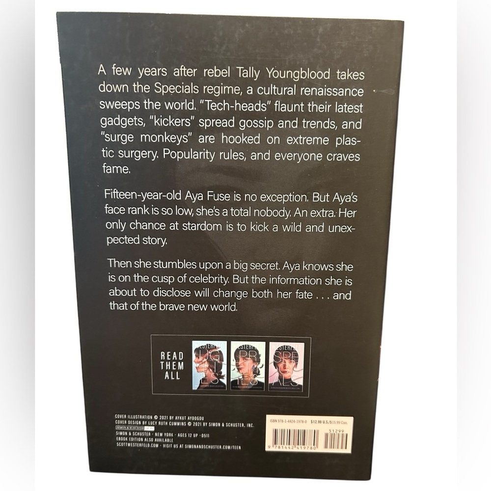 Scott Westerfeld Uglies Series 4 Book Set - Picture 9 of 10